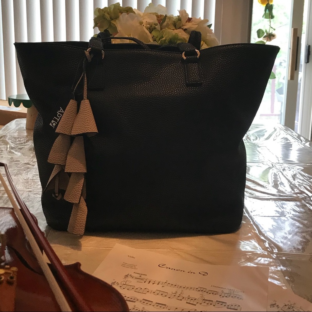APT.9 Ava Soft Tote Faux Leather